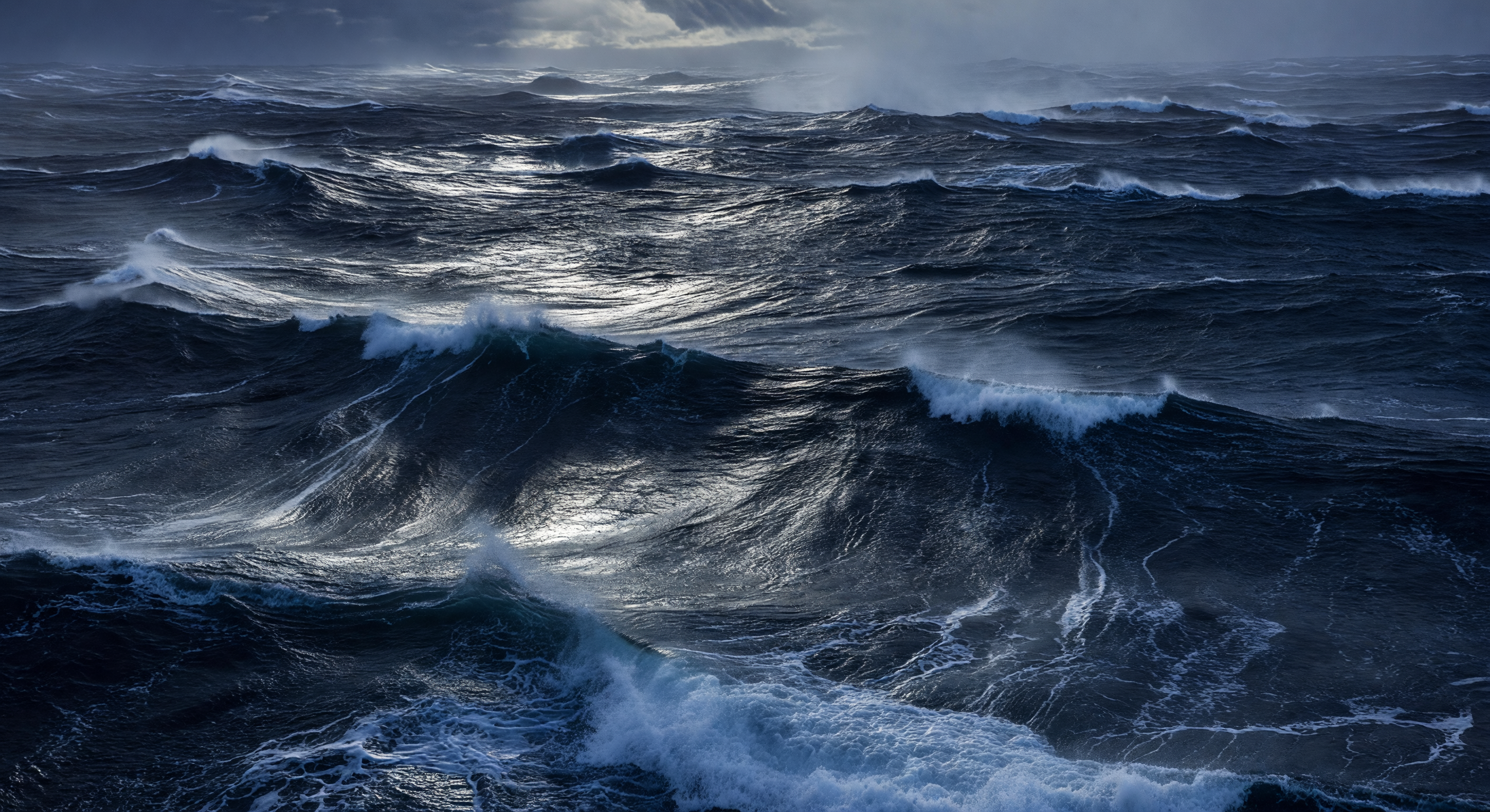 Moonlit Spindrift Lanes